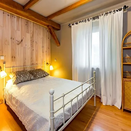 Cosy Holiday Home With Sauna Near River La-Roche-en-Ardenne Exterior photo