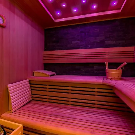 Cosy Holiday Home With Sauna Near River La-Roche-en-Ardenne Exterior photo